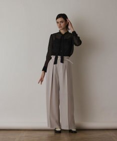 GRACE CONTINENTAL ドットオパールタイ付ブラウス