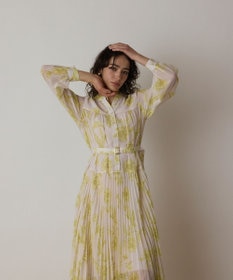 GRACE CONTINENTAL フラワープリントプリーツワンピース