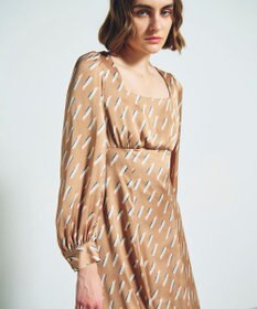 GRACE CONTINENTAL バックシャンリップドレス