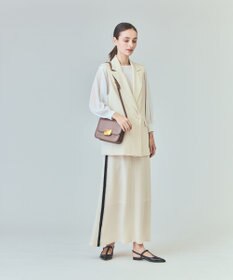 GRACE CONTINENTAL トリアセテーラードジレ