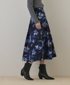 GRACE CONTINENTAL ラメフラワージャガードスカート