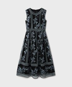 GRACE CONTINENTAL 【イベント店舗・ONLINE STORE先行アイテム】フラワーライン刺繍ドレス
