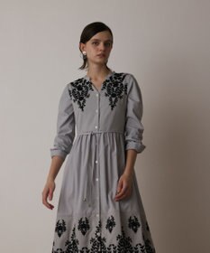 GRACE CONTINENTAL ストライプ刺繍ワンピース