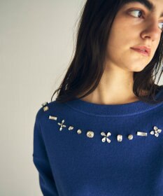 GRACE CONTINENTAL マルチビジューニットトップ