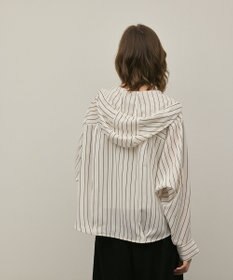 GRACE CONTINENTAL フードシャツ