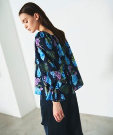 GRACE CONTINENTAL フラワーベースプリントトップ