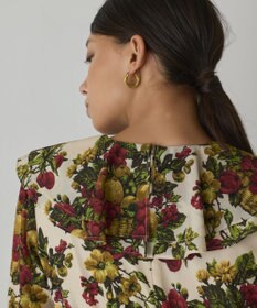 GRACE CONTINENTAL ボタニカルベリープリントワンピース