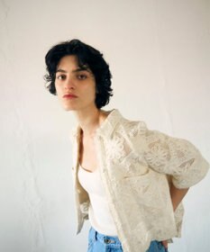 GRACE CONTINENTAL バックタックレースシャツ