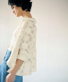 GRACE CONTINENTAL バックタックレースシャツ