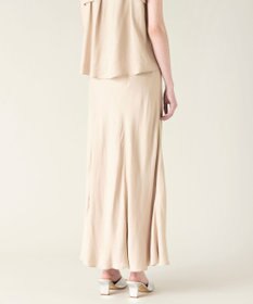 GRACE CONTINENTAL キュプラサテンフレアスカート