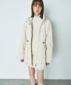 GRACE CONTINENTAL ボリュームハーフコート