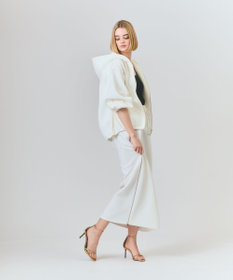 GRACE CONTINENTAL エンブレムフーディ