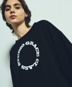 GRACE CONTINENTAL フロッキーロゴプリントトップ ブラック