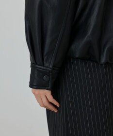 GRACE CONTINENTAL フェイクレザーボンバージャケット