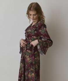GRACE CONTINENTAL ボタニカルベリープリントワンピース
