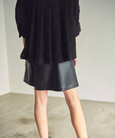 GRACE CONTINENTAL フェイクレザーミニスカート