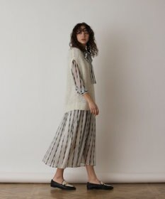 GRACE CONTINENTAL フィルムヤーンニットベスト