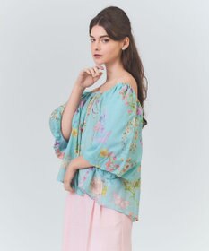 GRACE CONTINENTAL ボタニカルドレープブラウス