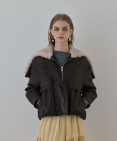 GRACE CONTINENTAL フェイクレザーボンバージャケット