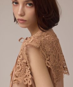 GRACE CONTINENTAL パターンレースカラーブラウス