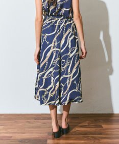 GRACE CONTINENTAL チェーンプリントタックキュロット