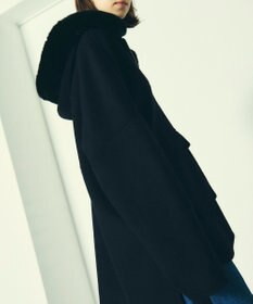 GRACE CONTINENTAL フードファーリバーポンチョ