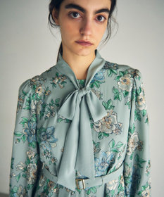 GRACE CONTINENTAL フラワー刺繍ボウタイワンピース