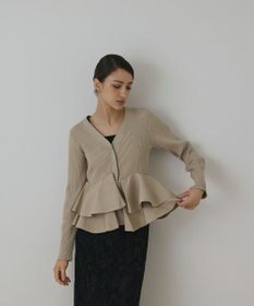 GRACE CONTINENTAL ペプラムニットカーディガン ベージュ