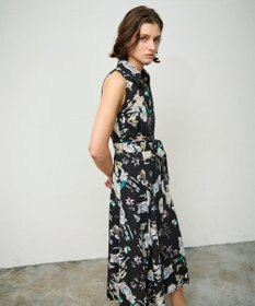 GRACE CONTINENTAL バックコンシャスプリントワンピース