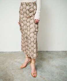 GRACE CONTINENTAL パームモチーフカーゴスカート