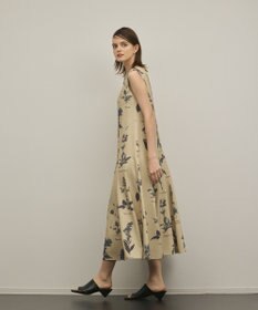 GRACE CONTINENTAL ボタニカルプリントフレアワンピース