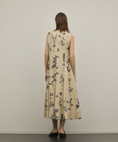 GRACE CONTINENTAL ボタニカルプリントフレアワンピース