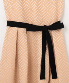 GRACE CONTINENTAL キカジャガードタックドレス