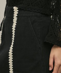 GRACE CONTINENTAL ラインembミニスカート