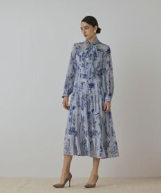 GRACE CONTINENTAL ロゴフラワ－プリントボウタイワンピース