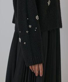 GRACE CONTINENTAL ビジューニットトップ