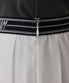 GRACE CONTINENTAL マットシアープリーツスカート