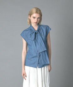 GRACE CONTINENTAL シアーデニムボウタイブラウス ブルー