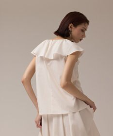 GRACE CONTINENTAL フリルカラートップ