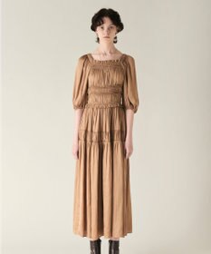 GRACE CONTINENTAL スクエアギャザーワンピース