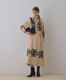 GRACE CONTINENTAL エンブロイダリーカフタンワンピース ベージュ