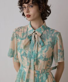 GRACE CONTINENTAL シャドーフラワープリントワンピース