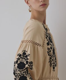 GRACE CONTINENTAL エンブロイダリーカフタンワンピース