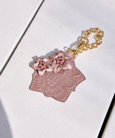 GRACE CONTINENTAL フラワーモチーフチャーム