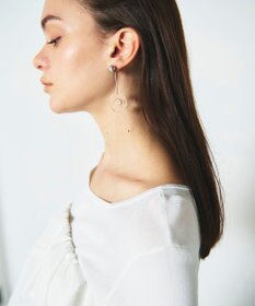 GRACE CONTINENTAL アシメクリアリングピアス