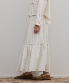 GRACE CONTINENTAL ティアードエンブロイダリースカート