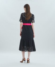 GRACE CONTINENTAL diagram 切替レースドレス　結婚式 タフタベルト付レースドレス / GRACE CONTINENTAL | GRACE