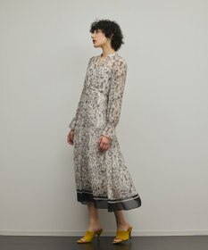 GRACE CONTINENTAL ドロストティアードフレアワンピース