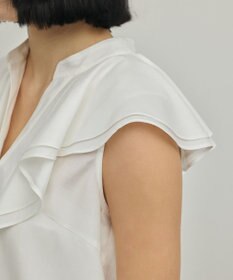 GRACE CONTINENTAL フリルスキッパーブラウス