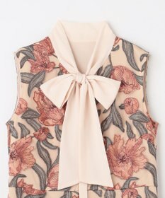 GRACE CONTINENTAL フラワー刺繍ミディドレス